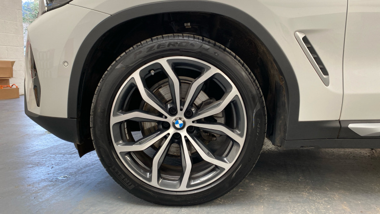 BMW X3 xDrive20i MHT xLine 5dr Step Auto Petrol Estate